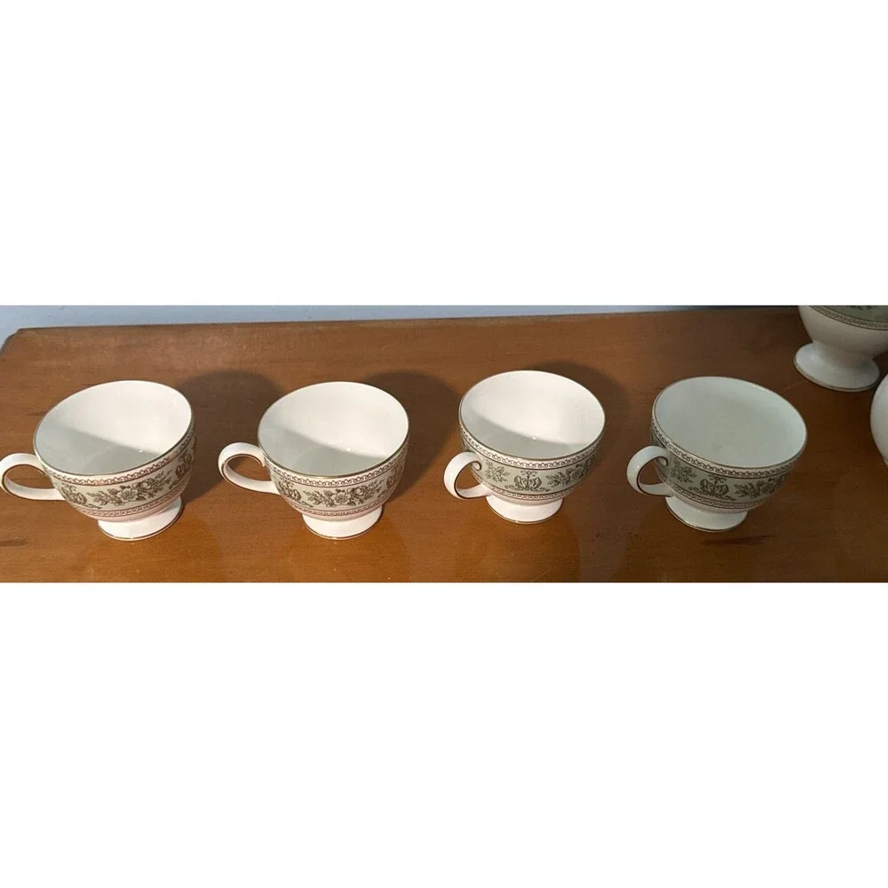 Wedgwood Gold Columbia Tea Pot Set Creamer/Sugar/4 Cups Sage Green England Mint